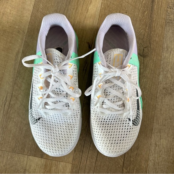 Nike Metcon 6 White Infinite Lilac Green - Picture 3 of 11